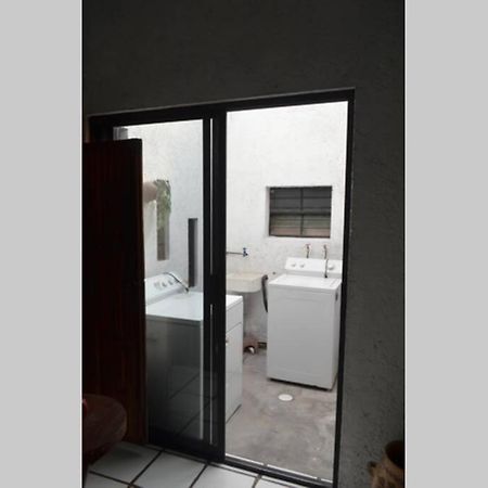 Departamento En Lomas De Cuernavaca Con Aire Acond Lägenhet Temixco Exteriör bild